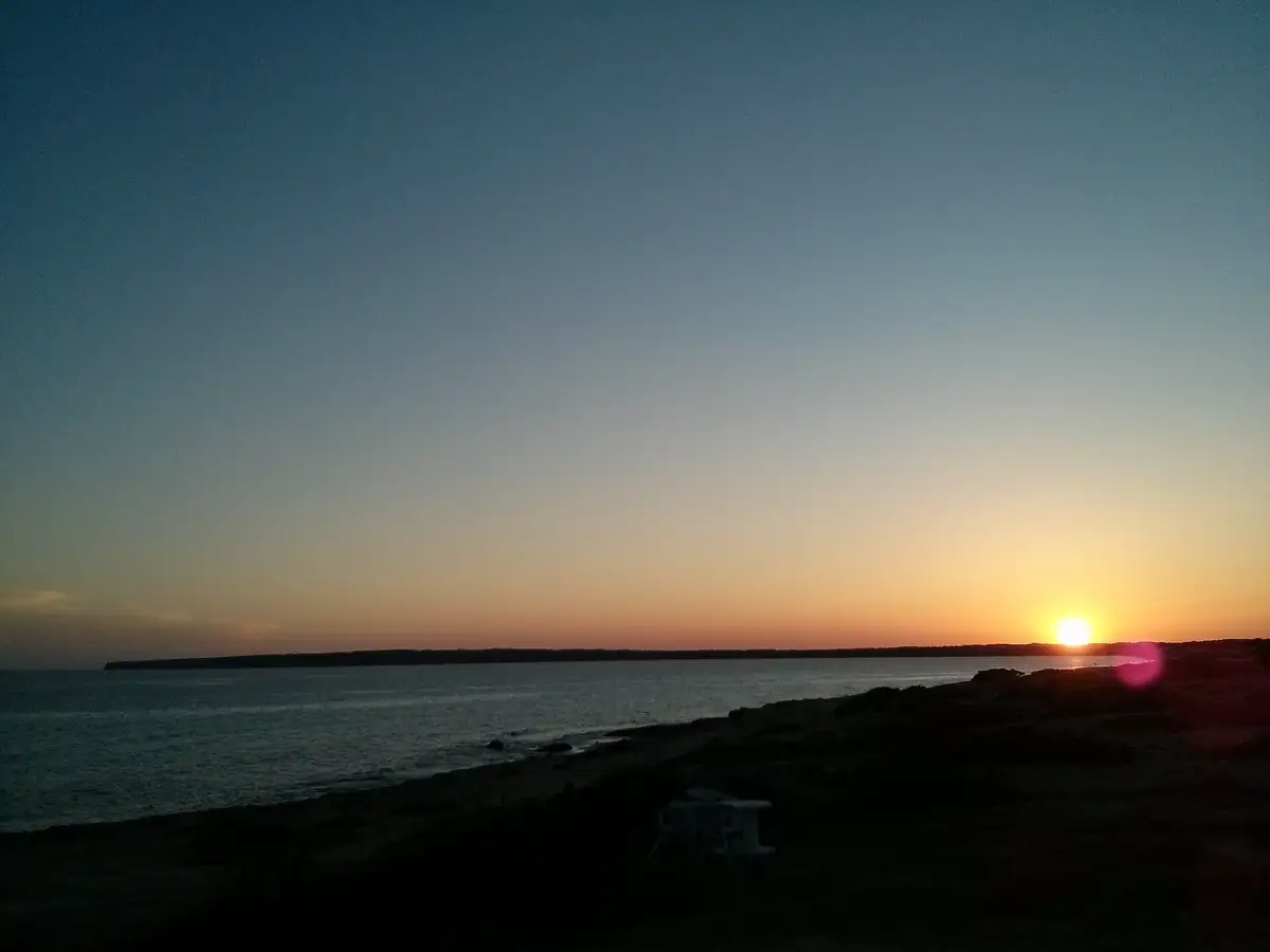 Costa de Formentera al atardecer