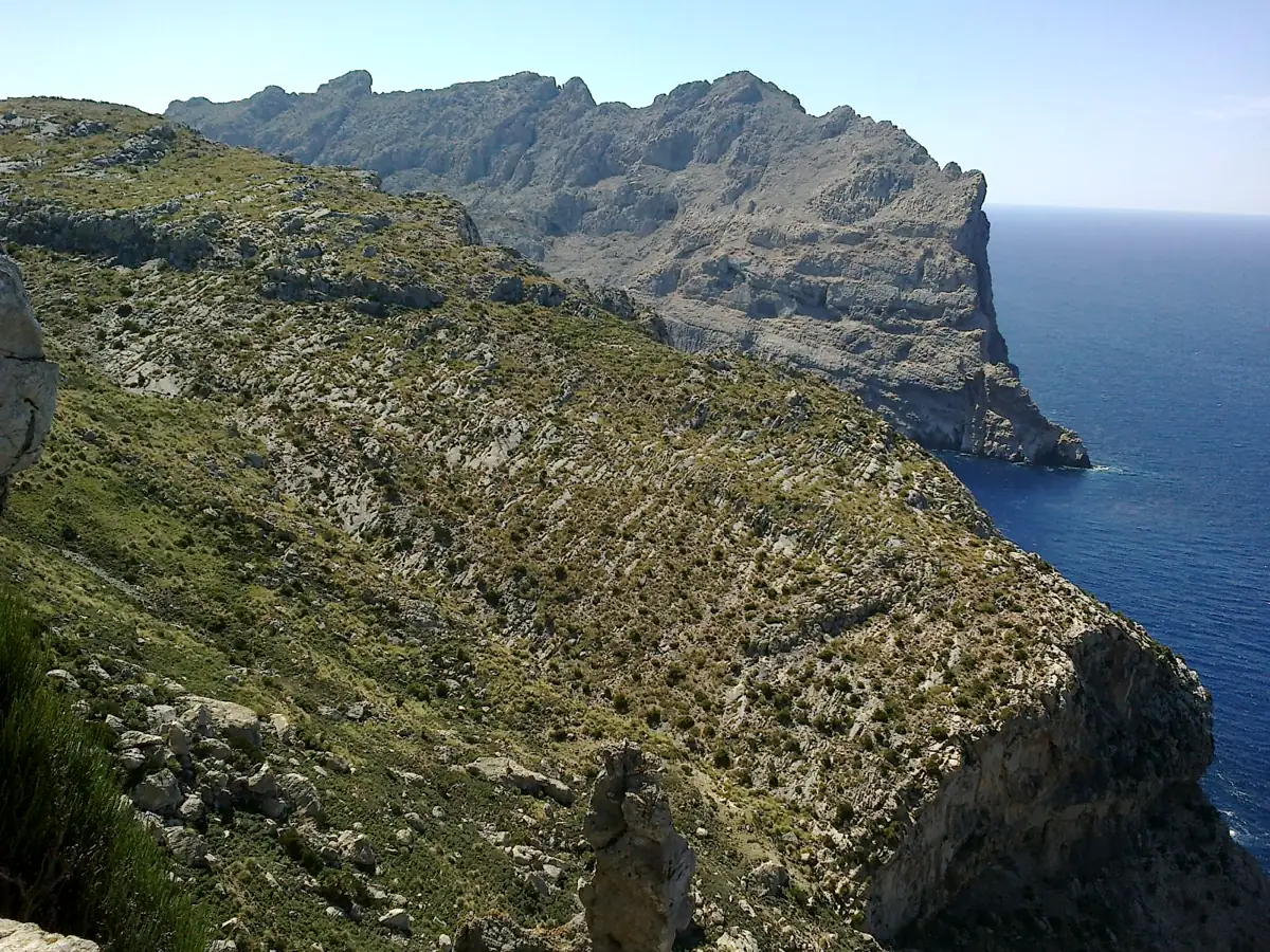 Costa acantilada del norte de Mallorca