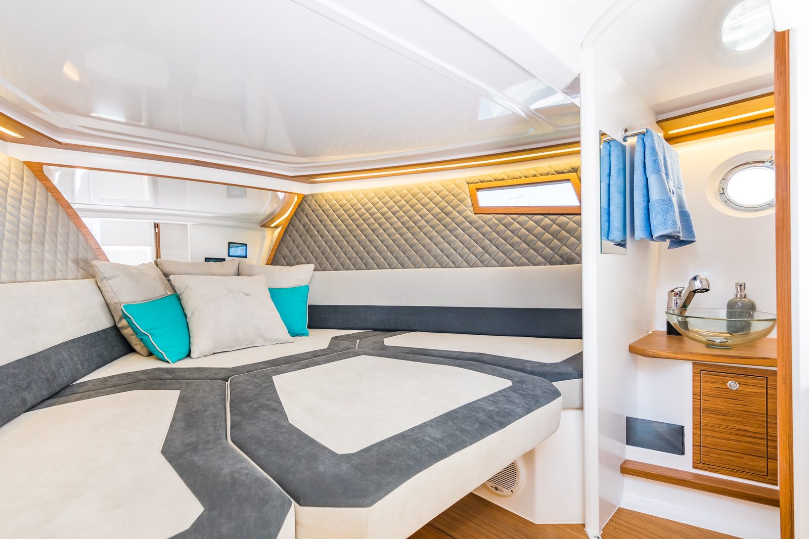 Alfastreet Marine 28 Sanfil, Alfastreet Marine · Alfastreet Marine 28 — 7