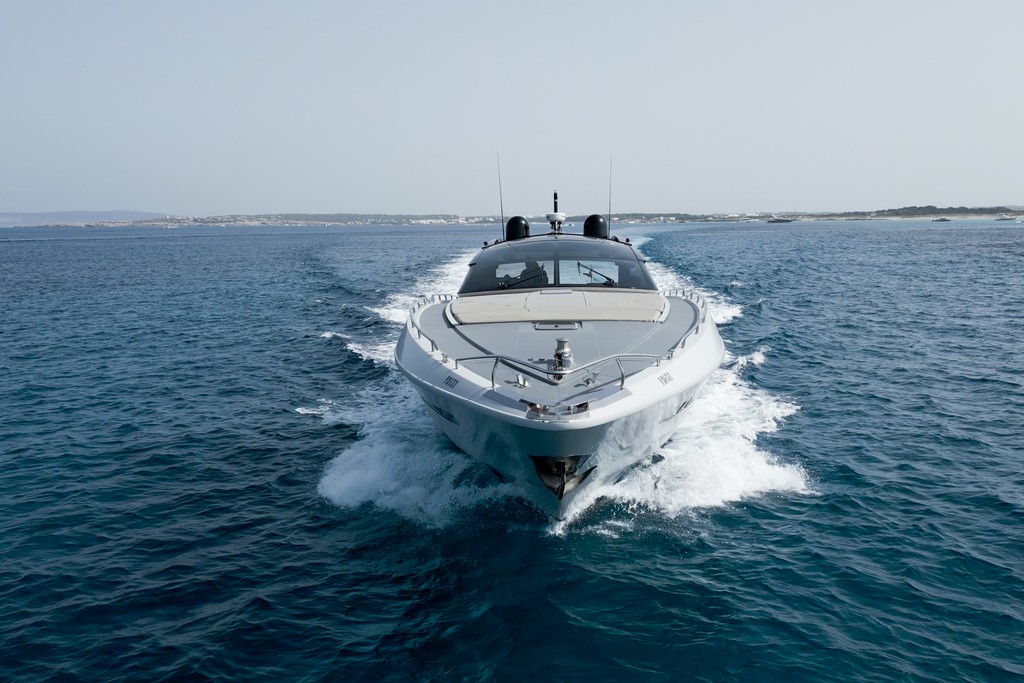 Baia 70 - CHILLI, Baia · 70 — 33