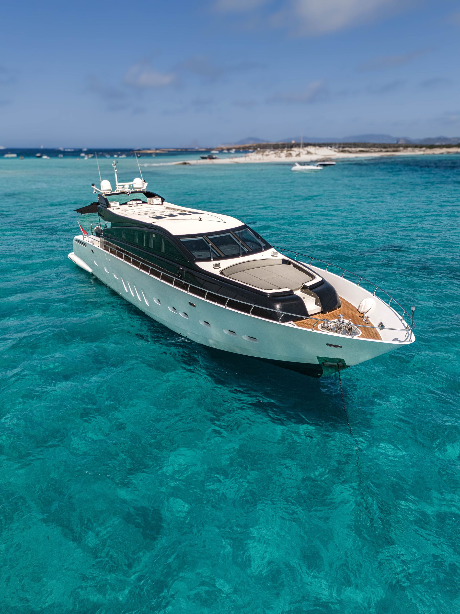 Leopard 102 - LA ROMANA, Leopard · 102 — 25
