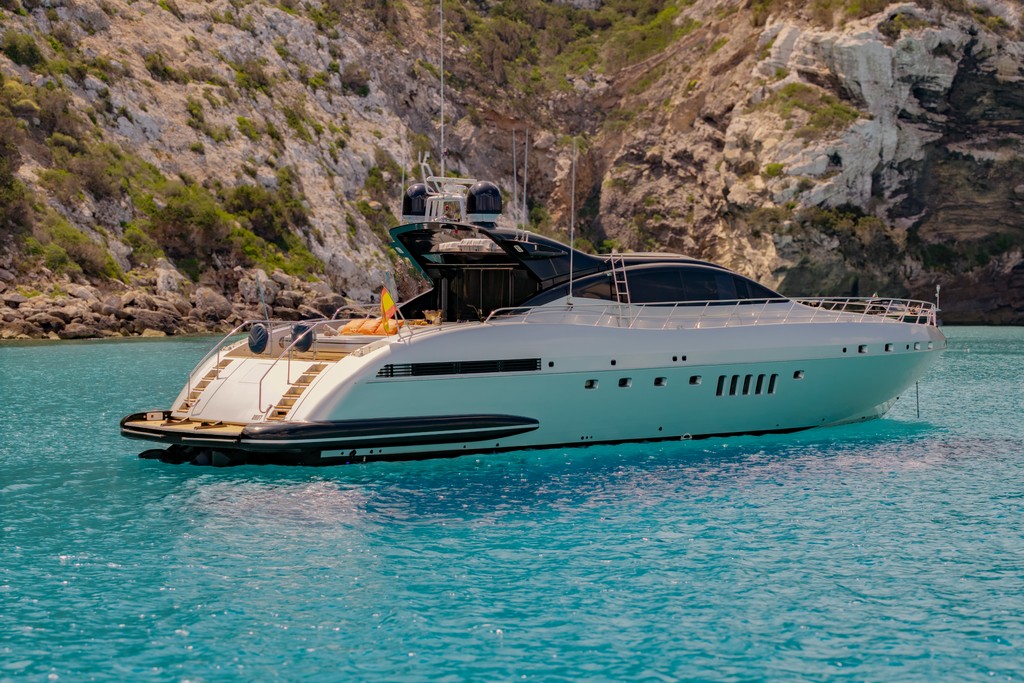 Mangusta 92 - DRIFT, Mangusta · 92 — 8