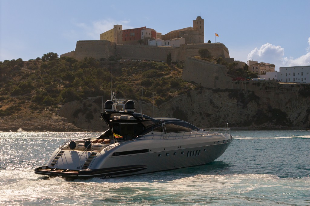 Mangusta 92 - DRIFT, Mangusta · 92 — 45