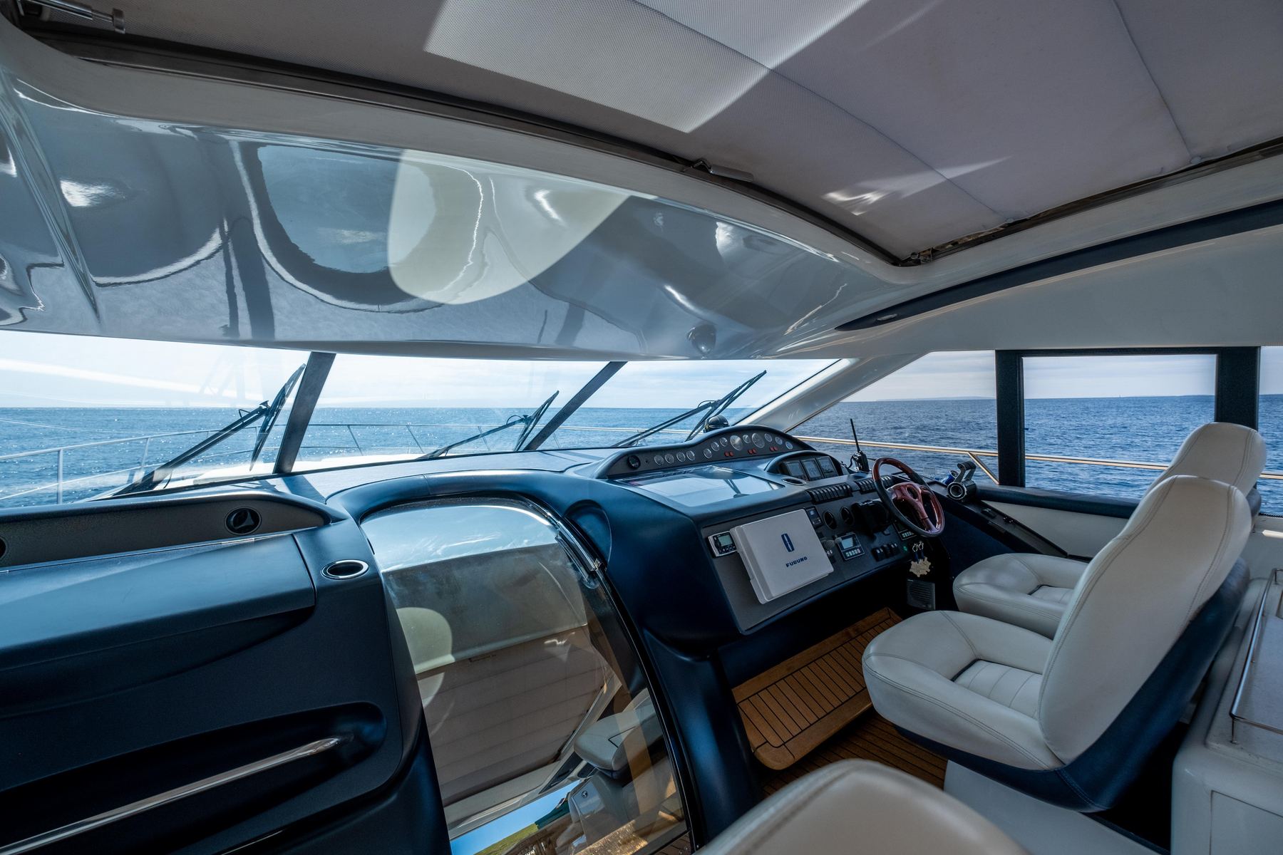 Princess V65 - JULIET, Princess · V65 — 37