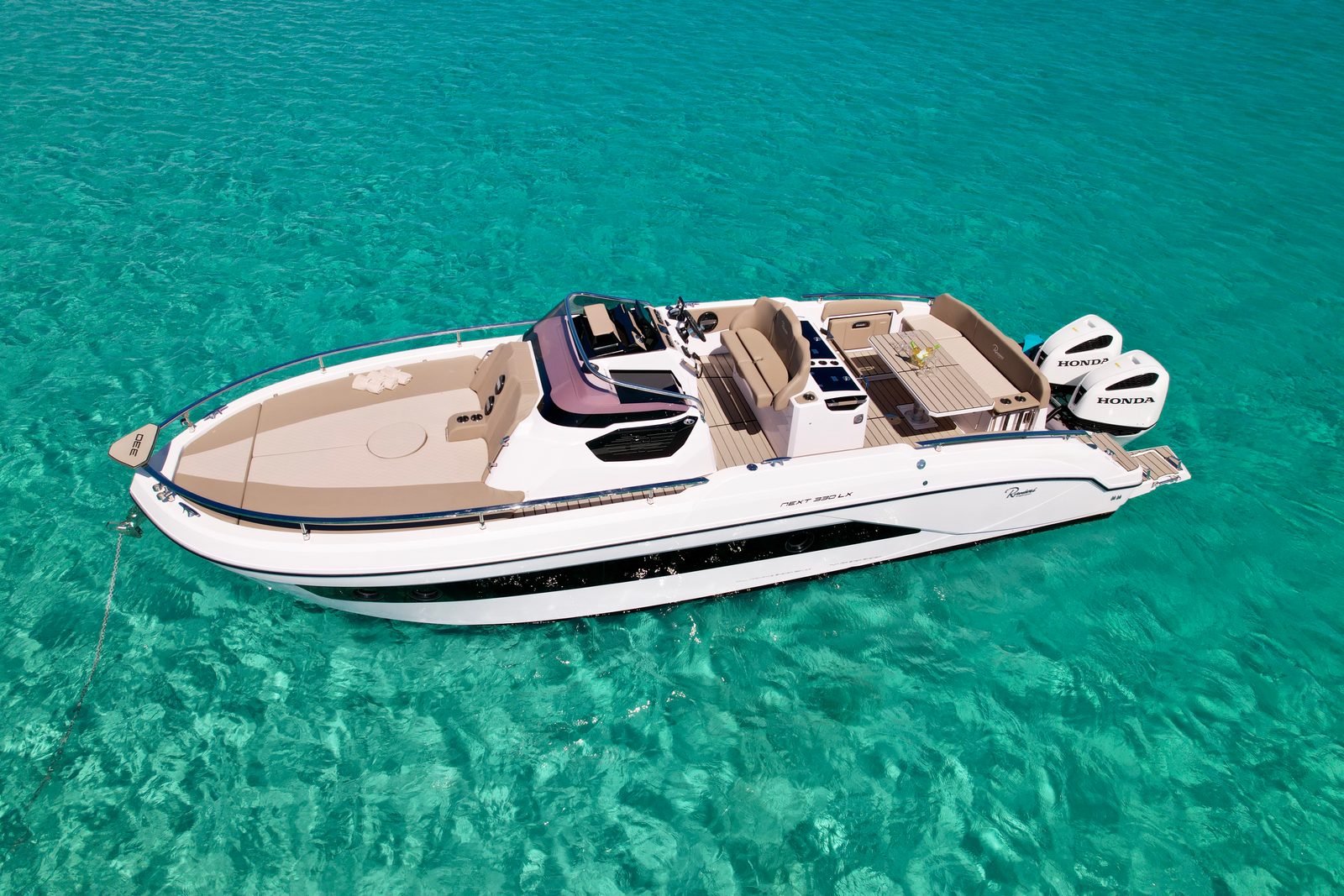 Ranieri 330 LX Just Venture, Ranieri · Ranieri 330 LX Just — 9
