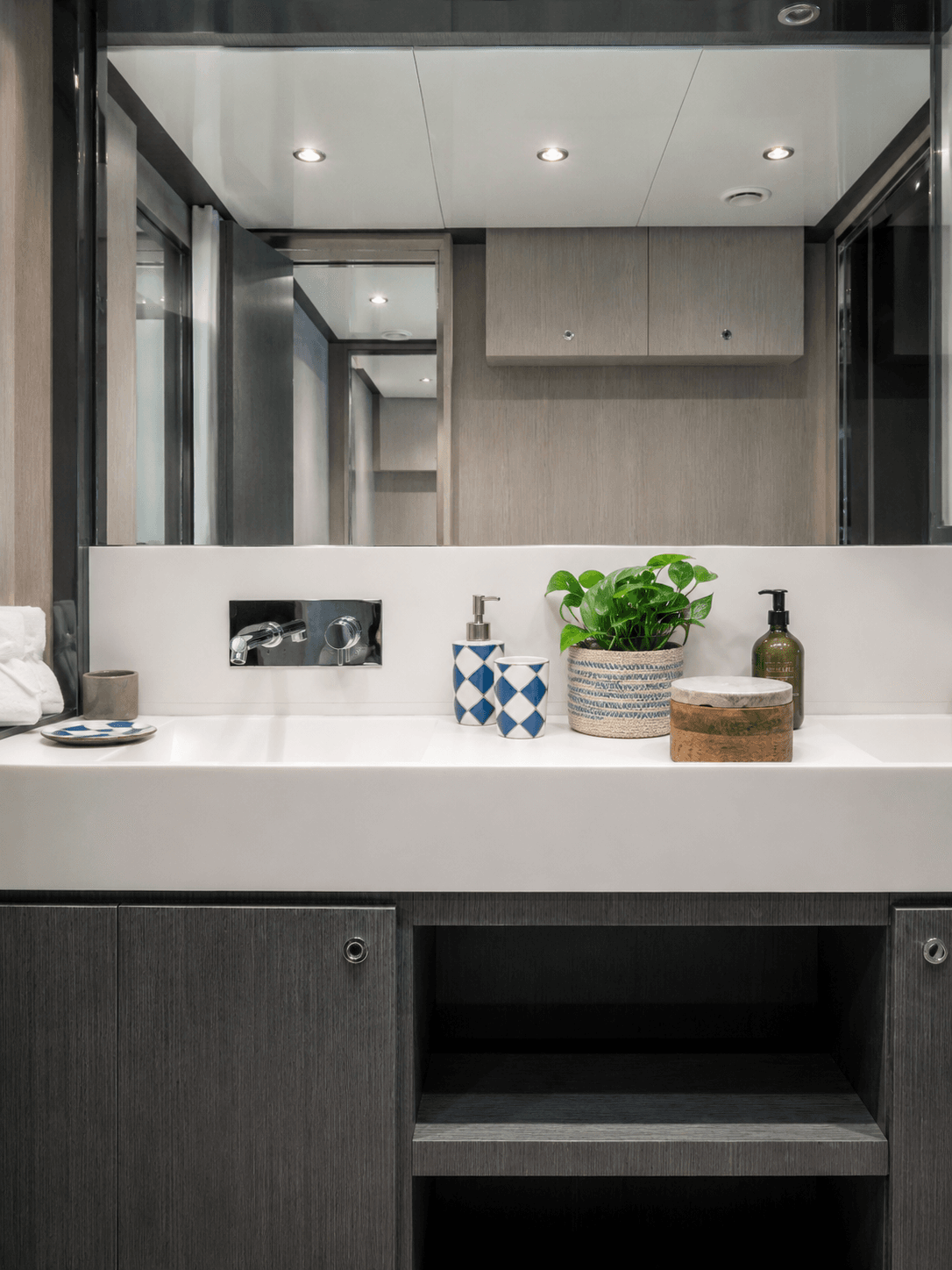 Riva 86 - TANIT, Riva · 86 — 19