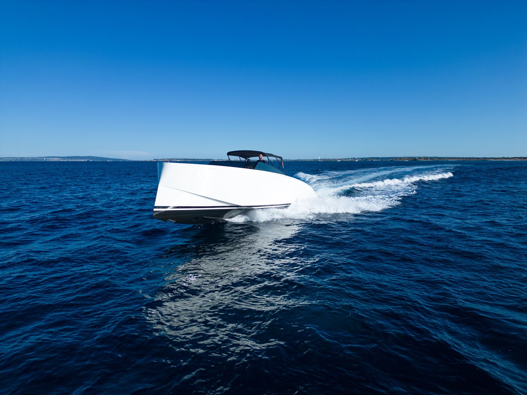 Vanquish 43 - TEQUILA, Vanquish · 43 — 28